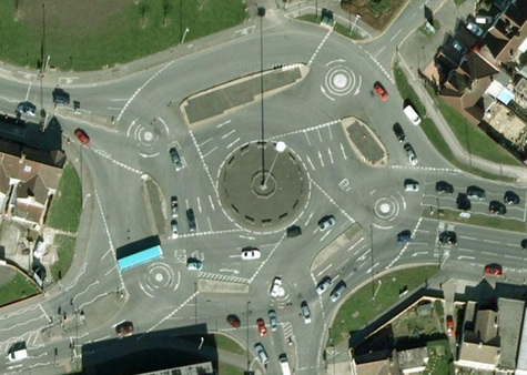 magic_roundabout_2.jpg