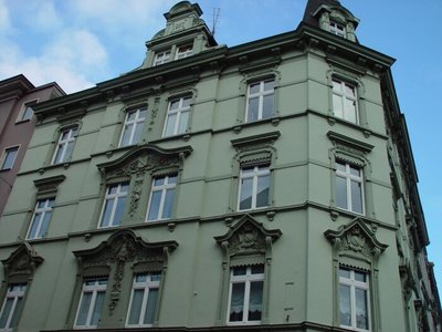 e2.jpg