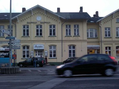 Bahnhof 93847629.jpg