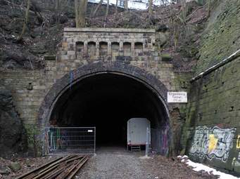 Wuppertaler Tunnel.jpeg