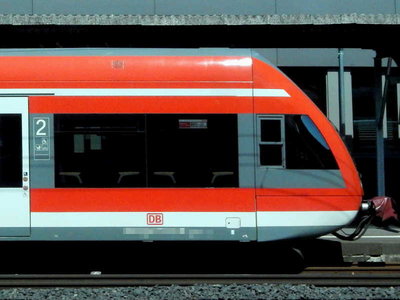 Rote Bummelbahn 751482.JPG