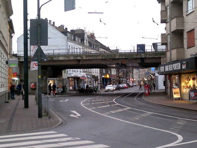 Gegenschuss Düsseldorf Eller Gumbertstrasse.JPG