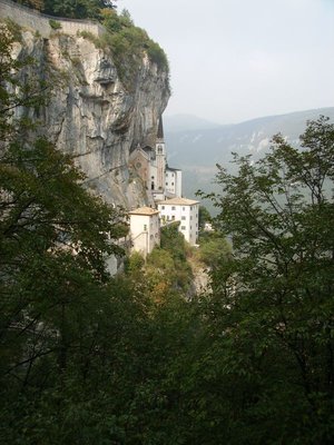 Madonna della Corona.jpg