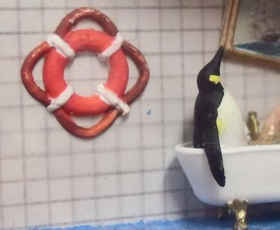 halbe Wanne dafür mit Rettungsring.jpg