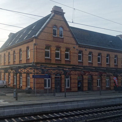 Bahnhof 172735.jpg