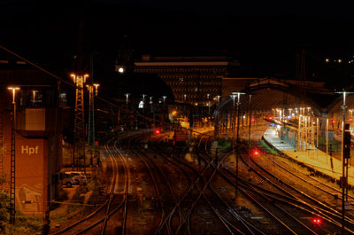 Hagen Hbf mit Stellwerk.jpg