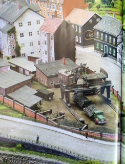 Rail3.jpg