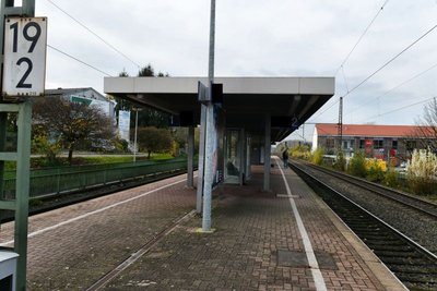 Bahnsteig.jpg