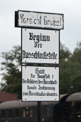 vorsicht_Grube.jpg