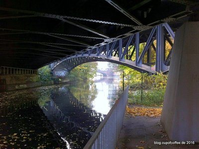 was_ist_eine_brücke.jpg