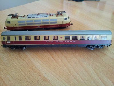 3357mit Wagen_3_klein.jpg