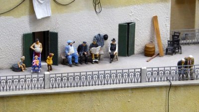 Hose runter - Zeitung marsch.jpg