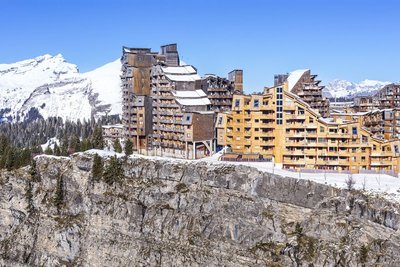 avoriaz-portes-du-soleil-kouria-exterior.jpg