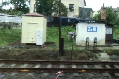 Hütte am Bahndamm.jpg