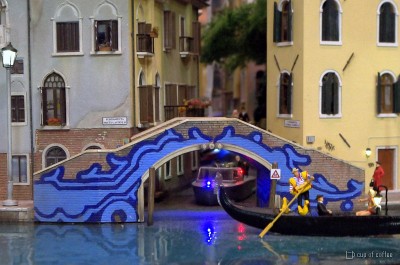 Miniatur Wunderland Streetart Venice (5).jpg