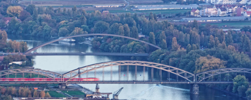 Bogenbrücken.jpg