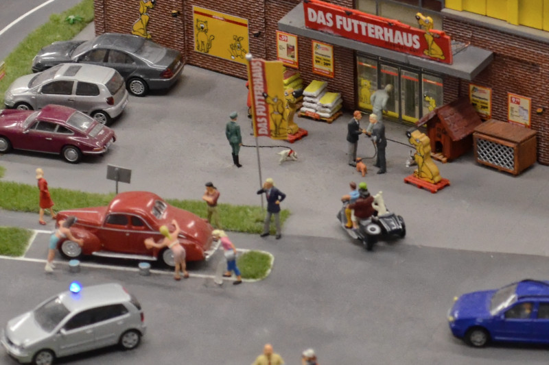 Das Futterhaus.jpg