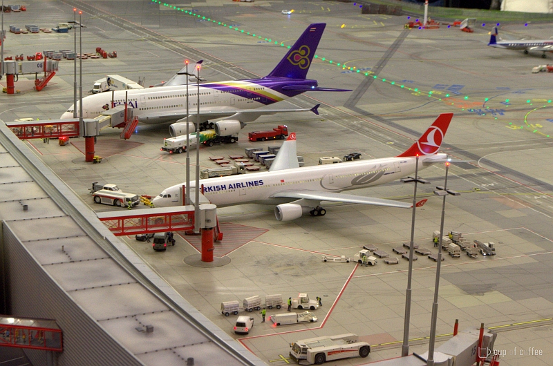 Miniatur_Wunderland_Knuffingen_Airport (4).jpg