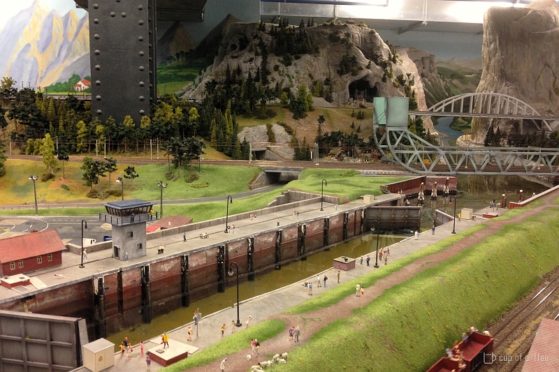 Miniatur_Wunderland_Schleuse (1).jpg