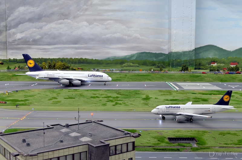 Miniatur_Wunderland_Airport (3).jpg