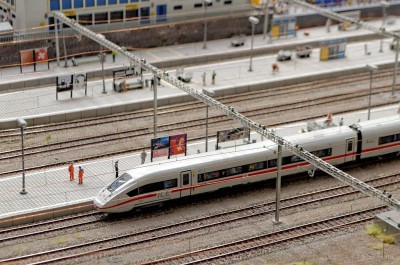Miniatur Wunderland Eisenbahn (7).jpg