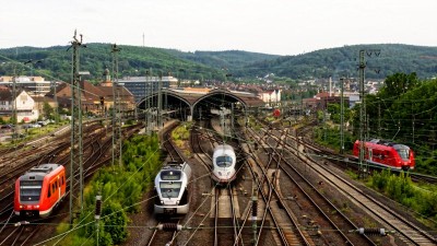 Bahnorama Kurzzüge in Hagen Hbf.jpg