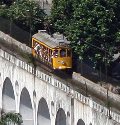 Arcos_lapa_visto_santa_teresaa.jpg