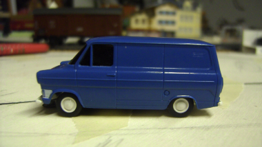 Ford_Transit_2.jpg