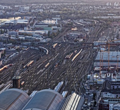 Frankfurt Hbf.jpg