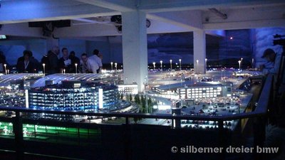 08 Airport Nacht 1.JPG