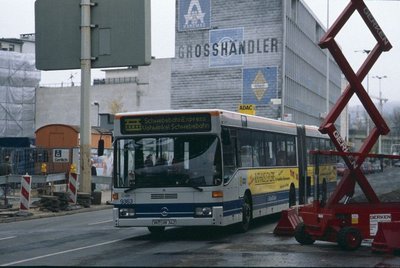 Schwebebahn 98 0048.jpg