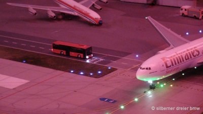FBUS.JPG