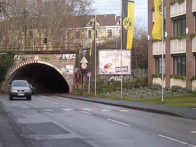 Brücke bzw. Tunnel 42.jpg